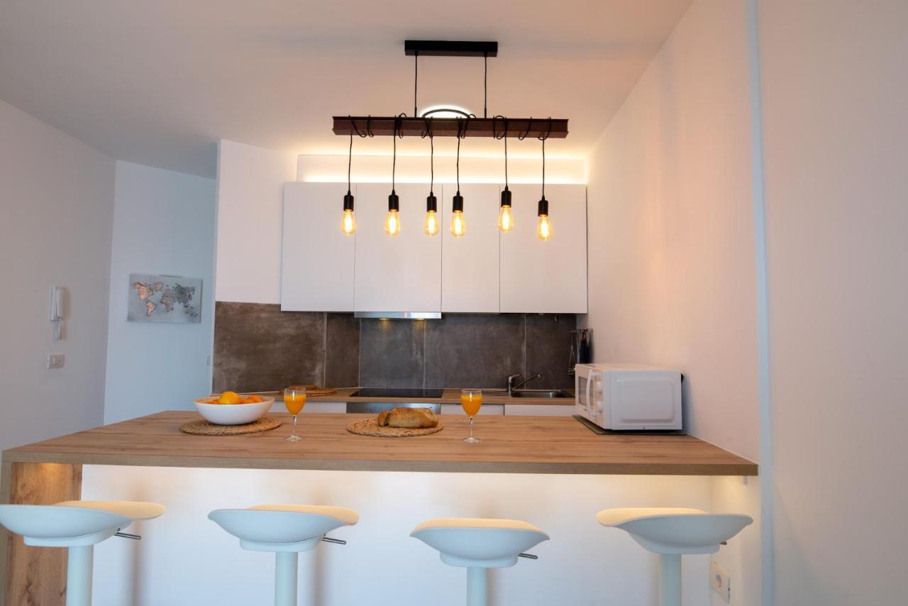 Black Sand Holiday Home Пуэрто-де-Сантьяго Экстерьер фото