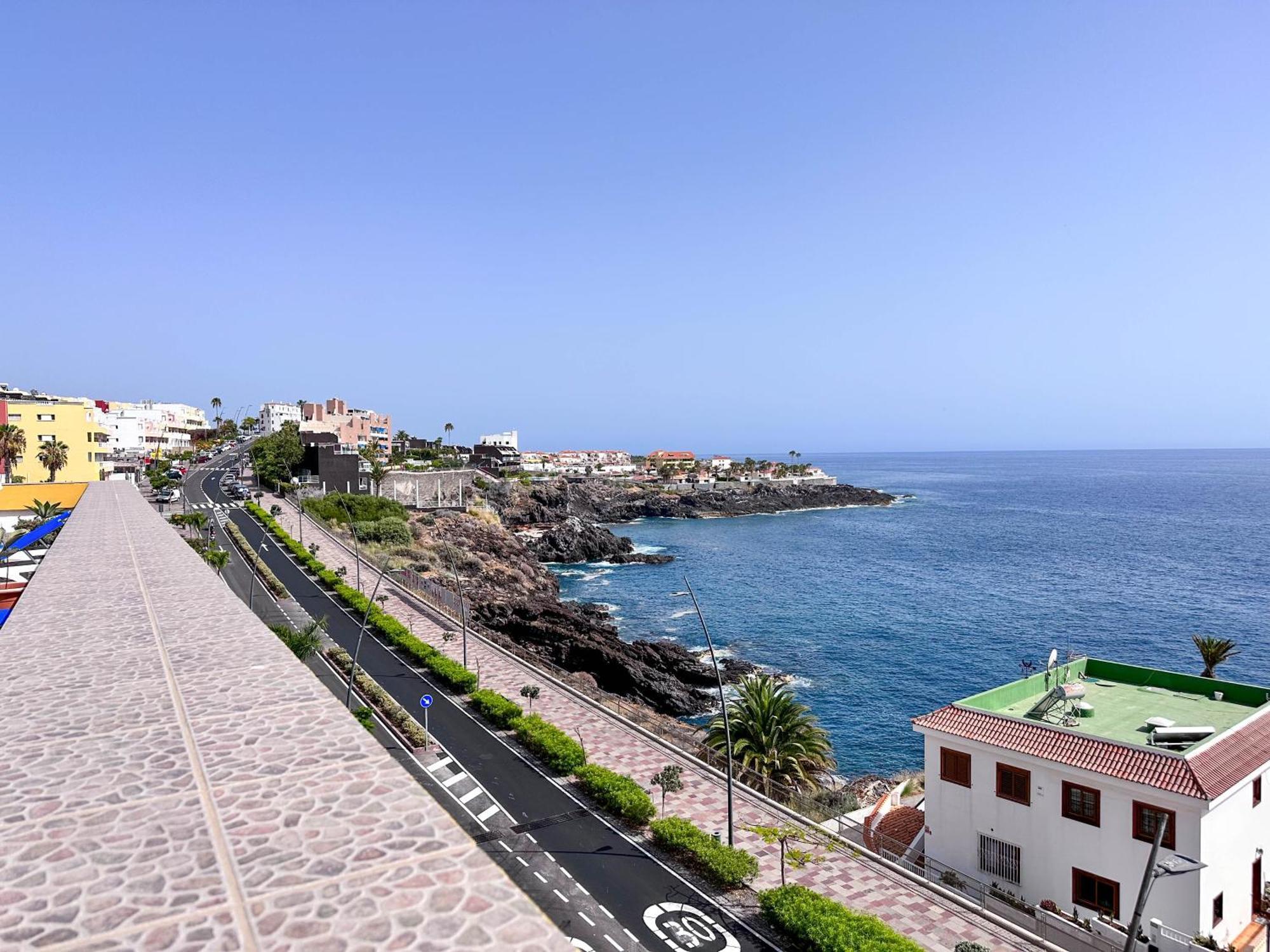 Black Sand Holiday Home Пуэрто-де-Сантьяго Экстерьер фото